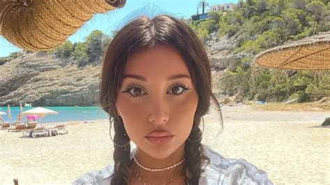 mikaela testa deported|Mikaela Testa: OnlyFans Star Says She Was。